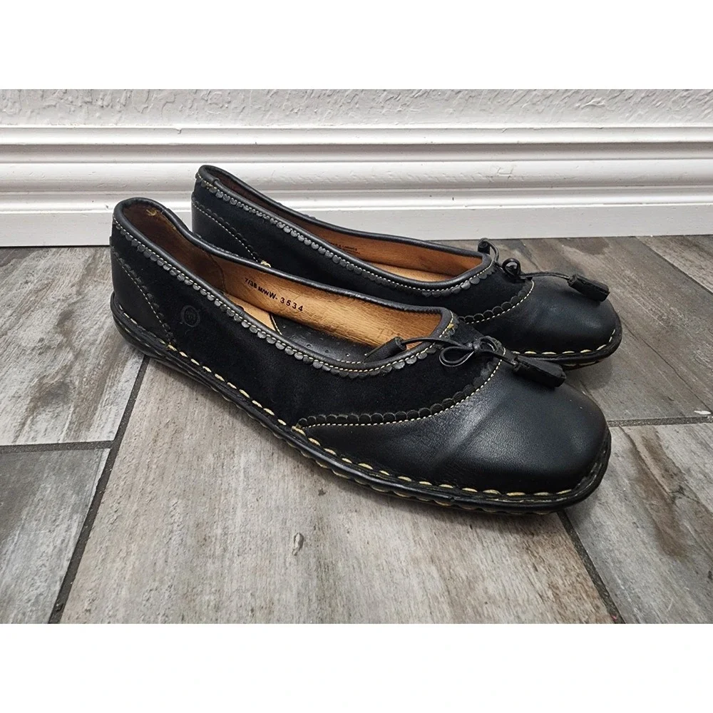 Born Mindy Slip On Comfort Loafer Black Leather Buckle Witchy  Flats Size 6.5M